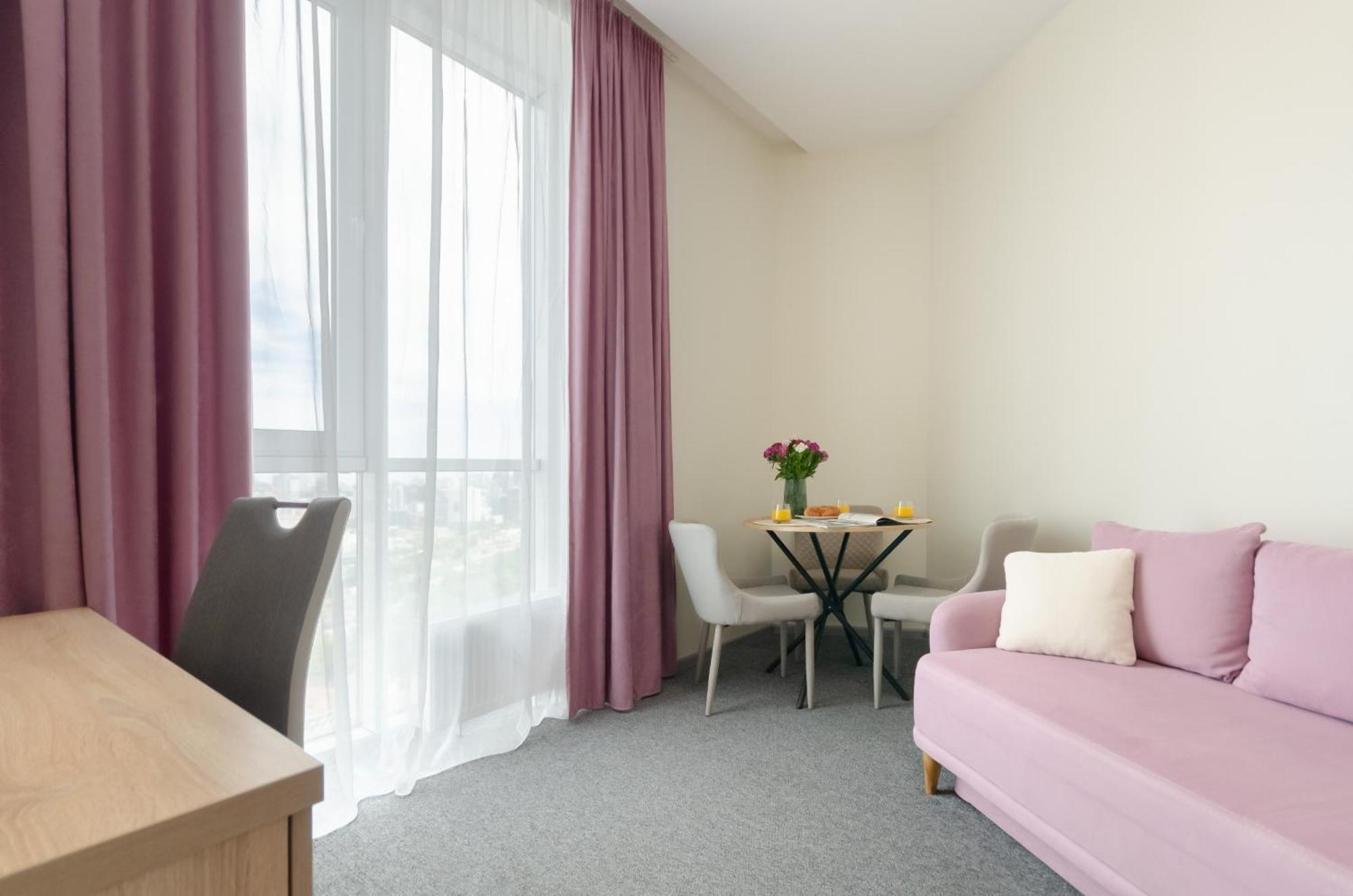 Kyiv View Railway Station Hotel Ngoại thất bức ảnh